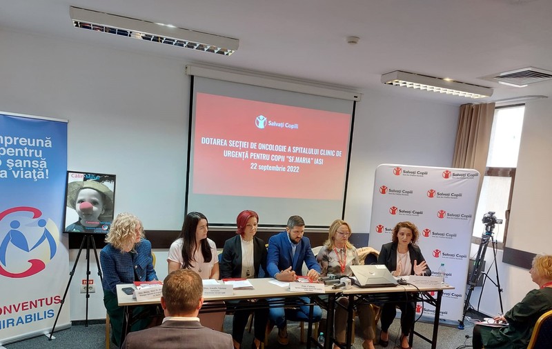Părinții unui copil care nu a supraviețuit unei forme agresive de cancer donează 120.000 de euro pentru Spitalul de Urgență pentru Copii din Iași