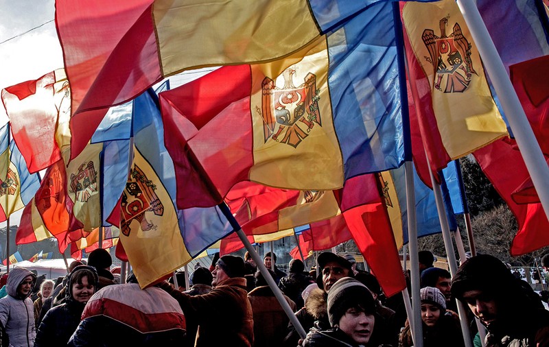 CORESPONDENȚĂ DE LA CHIȘINĂU. ”Acolo sunt buneii și străbuneii noștri”. Ce așteaptă moldovenii de peste Prut de la viitorul președinte al României