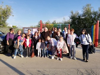 În mijlocul comunității de români