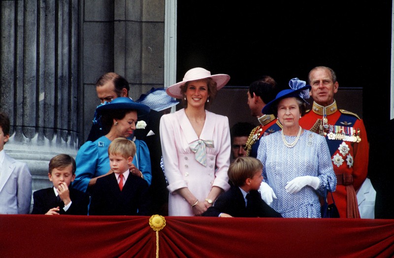 Prințesa Diana și regina Elisabeta a II-a în 1989. | Foto: Alpha