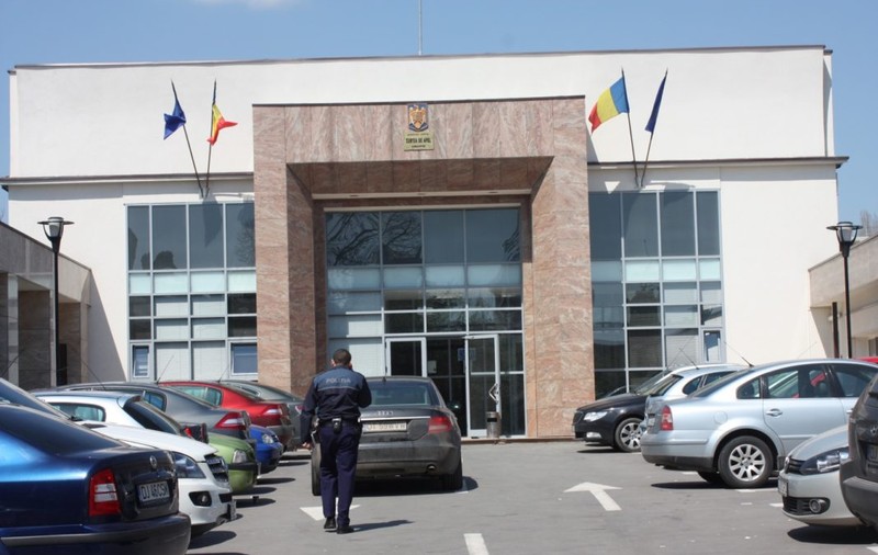 Şeful Curţii de Apel Craiova, salariu de peste 9.000 de euro