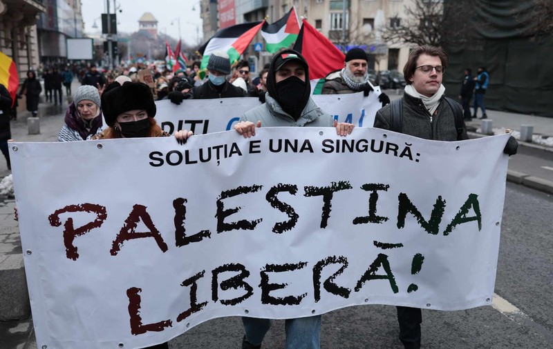 Un nou miting pro-Palestina în București. Circa 100 de persoane cer oprirea ostilităților din Gaza