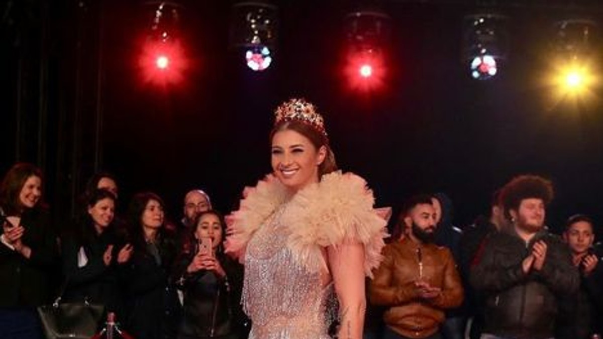 Anamaria Prodan, mândră tare de fiica ei, Rebecca. "Nimeni nu mișcă sau respiră... Pentru că așa stau lucrurile în familia noastră"