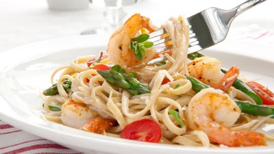 retete-de-paste-cu-sparanghel