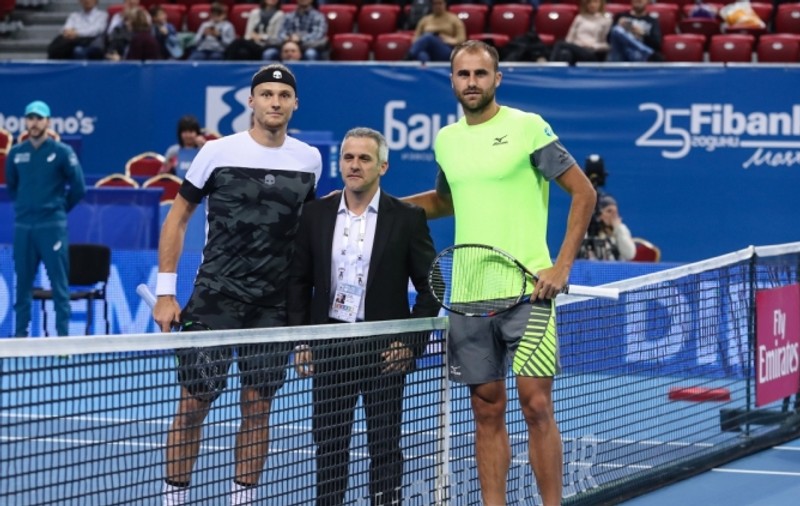 Marius Copil - Jozef Kovalik 6-4, 6-2, în semifinalele turneului de la Sofia. Românul, în prima finală ATP din carieră, la simplu. Pentru titlu, cu Mirza Basic