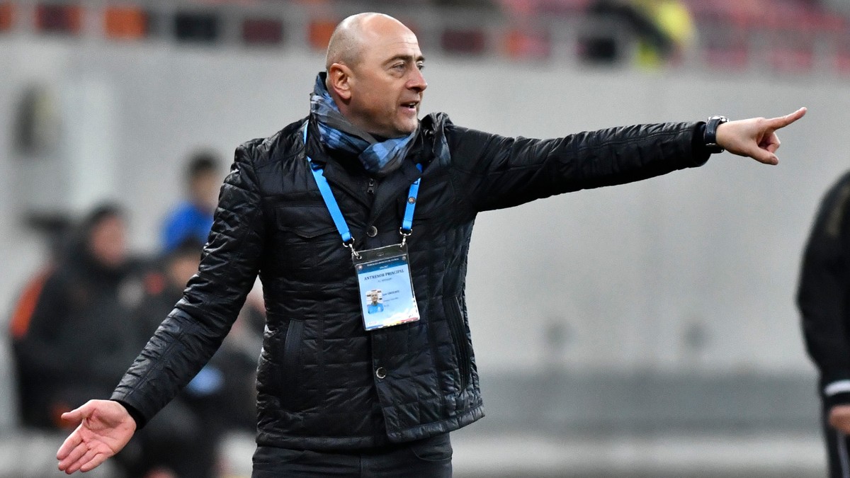 FC Botoșani se departe de Leo Grozavu, a informat prosport.ro. Antrenorul Costel Enache ar putea prelua echipa moldoveană.(FOTO: HEPTA)