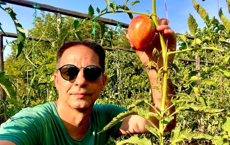 Dan Negru a făcut anunțul pe contul de socializare. Cu ce se ocupă după ce va renunța la televiziune. „Nu le vând”