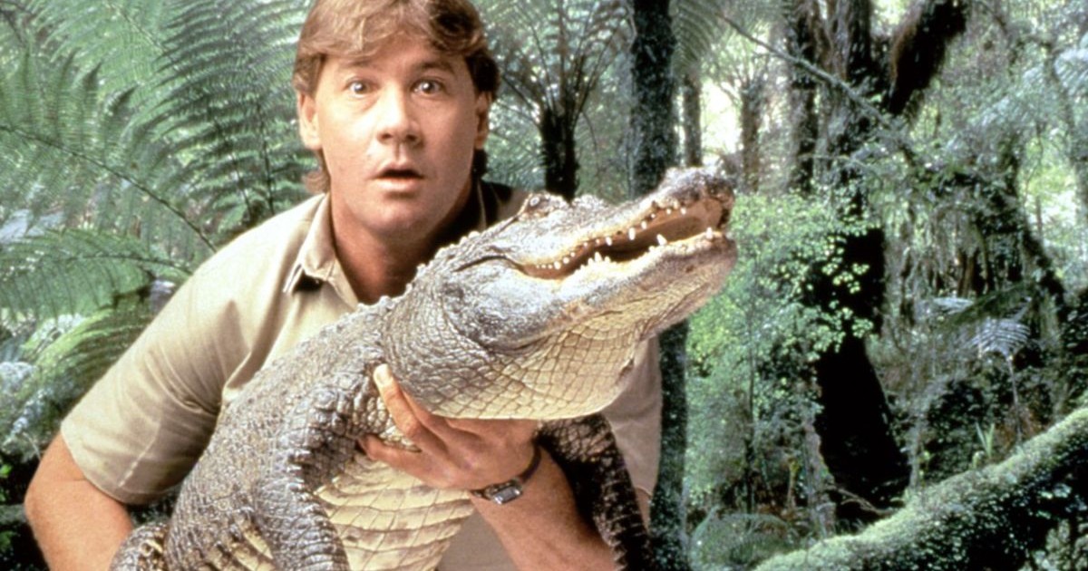 VÂNĂTORUl DE COCODILI, Steve Irwin cu un crocodil, 1996-2006, Sursa foto_ Profimedia