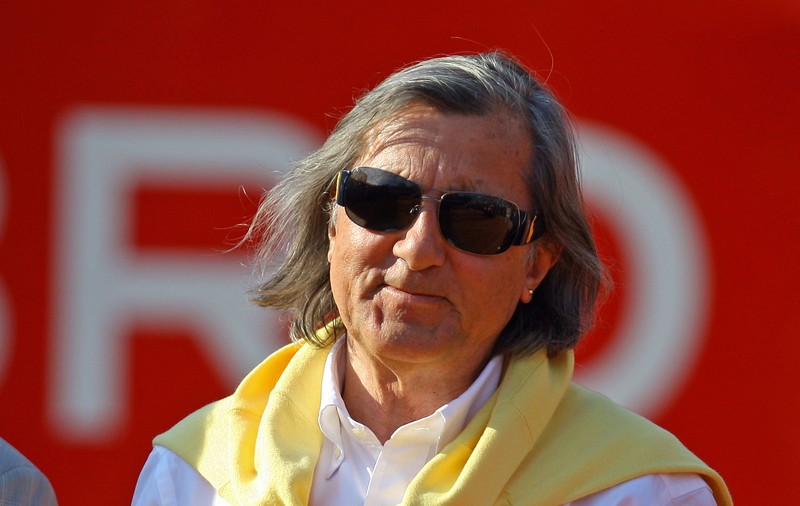 Legende printre fani. Sesiune de autografe la arena ”Năstase-Țiriac”