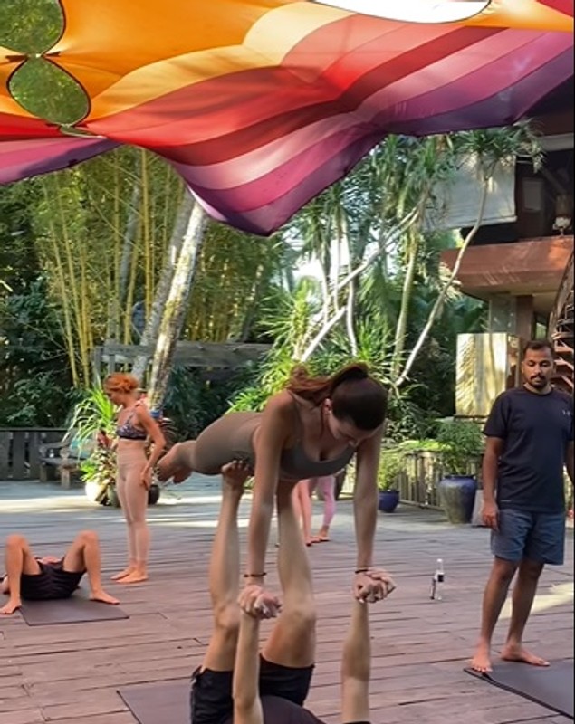 Ramona Gabor, într-o vacanță de lux în Bali. Cum s-a relaxat și cum s-a pozat vedeta care locuiește în Dubai