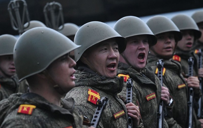 Rusia își întărește prezența militară la granița NATO, arată noi imagini din satelit