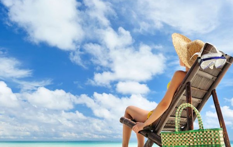 (P) Vacanţă á la grec cu Europa Travel!