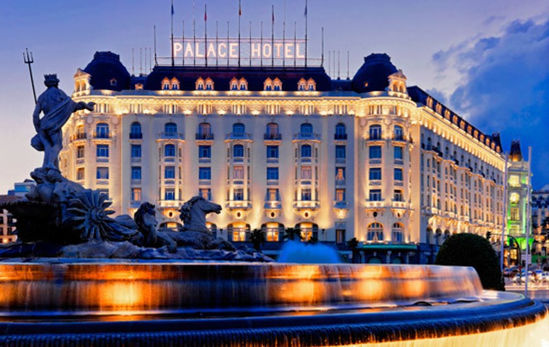 Magnat american, ucis și jefuit într-un hotel de lux de un român și de un marocan, în Spania