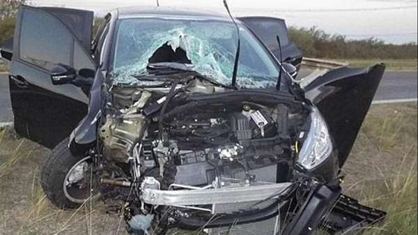 Aşa arăta maşina lui Cubas după teribilul accident FOTO: ole.com.ar