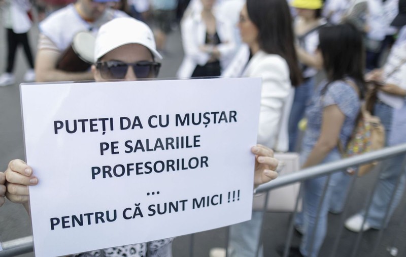 Sindicalist din Educație: „Într-un fel sau altul, ne vom întoarce la catedră, dar problema salarizării rămâne”