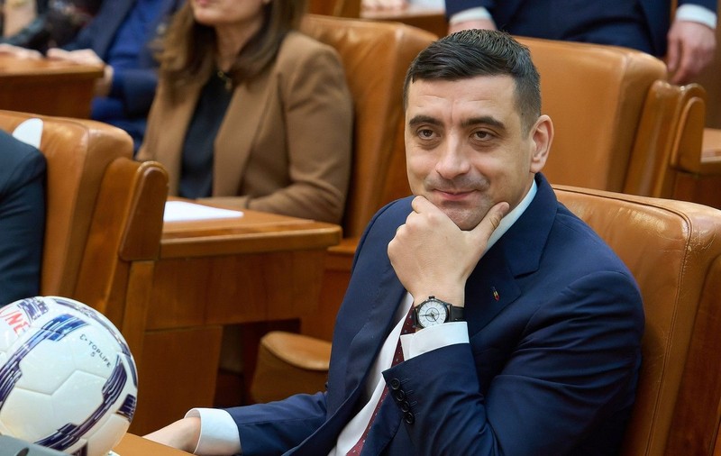 Politologul Cristian Pîrvulescu, despre criza din România: Un „joc de șah” politic periculos, cu AUR în rolul de arbitru nedorit
