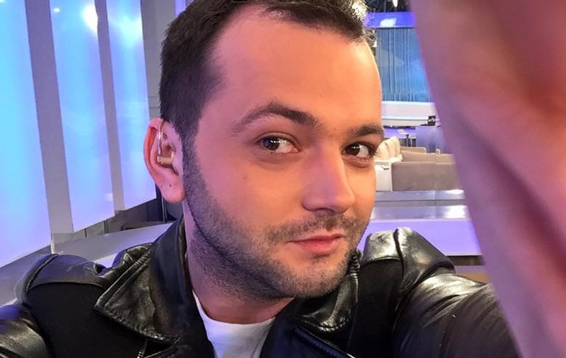 Mihai Morar a ținut bebelușul în brațe PENTRU PRIMA DATĂ! Uite cât de fericit este să își vadă finuțul | FOTO ÎN ARTICOL