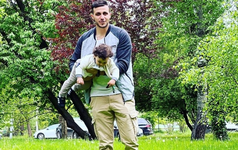 Viața unui tânăr algerian ajuns acum un an în România: „Pare că suntem diferiți în multe privințe, dar, de fapt, ne asemănăm foarte mult”
