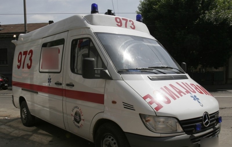 La poliţie după ce s-au răsturnat cu maşina