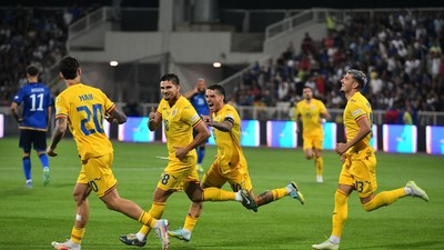 România a câștigat cu 3-0 în Kosovo, la primul meci al lui Mircea Lucescu ca selecționer după 38 de ani. Foto: Cristi Preda / GSP.ro
