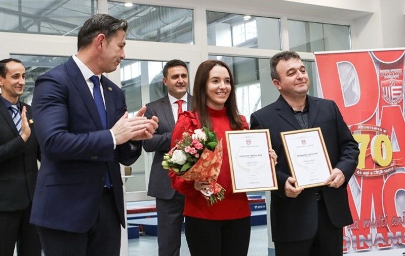 Laura Coman, cel mai bun sportiv de la Dinamo în 2019. Handbaliștii roș-albi formează echipa anului