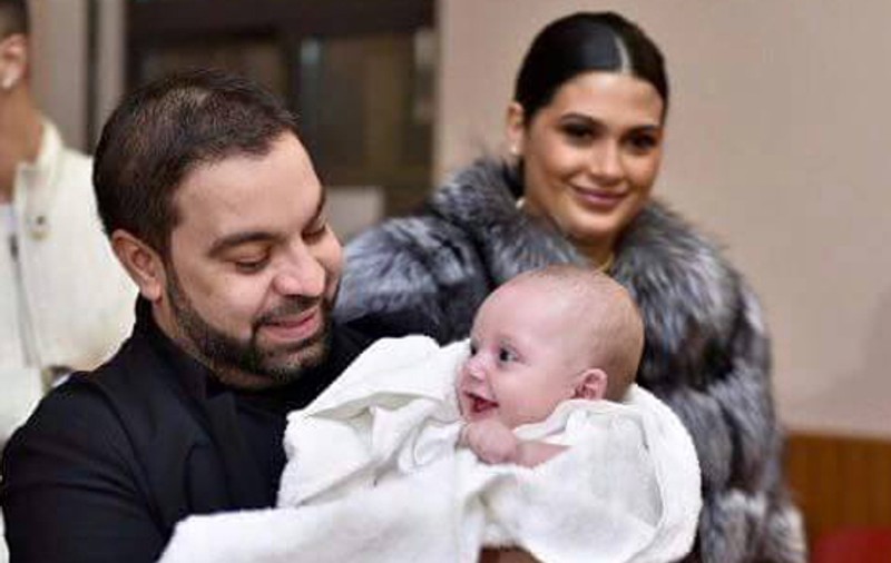 Iubita lui Florin Salam va naște înainte de Crăciun. "S-a modificat un pic"