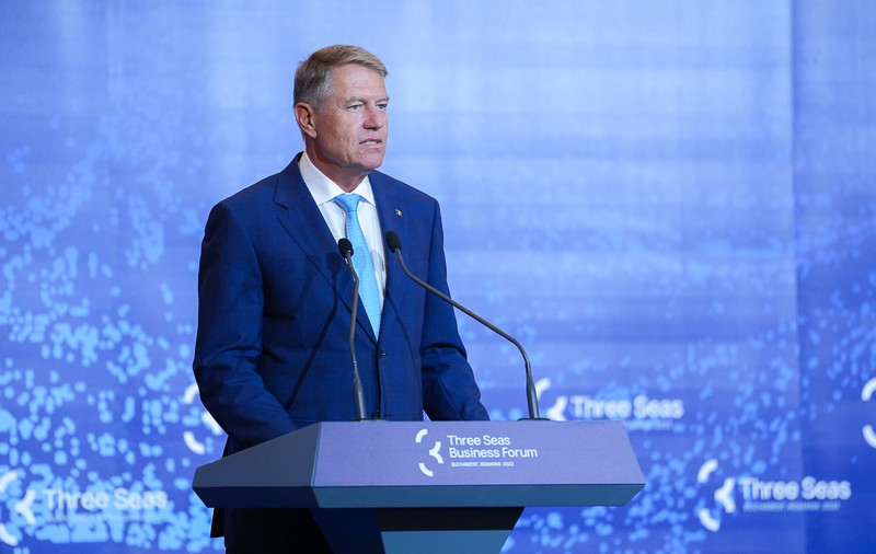 Klaus Iohannis, după atacul terorist din Israel: „Între 800 şi 900 de români sunt în acolo, căutăm soluții să-i aducem acasă”