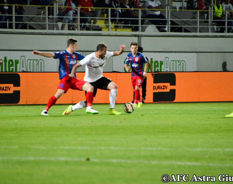 Steaua vrea atacantul care a dat cu pumnul ca să fie titular la Astra!