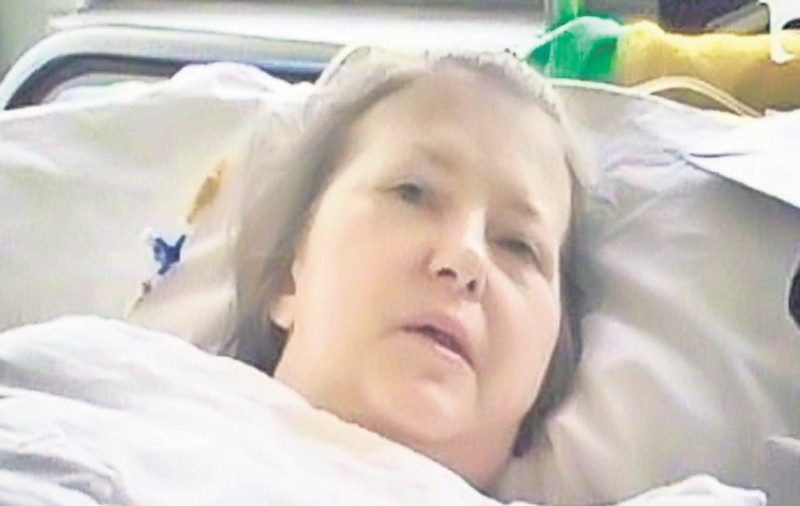 De pe patul de spital, interpreta Angela Ciochină: «Simt că lumea mă iubeşte»