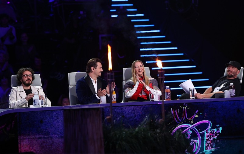 Ce se întâmplă în ediția din această seară de la „iUmor”. Cei opt semifinaliști se vor întrece în momente umoristice