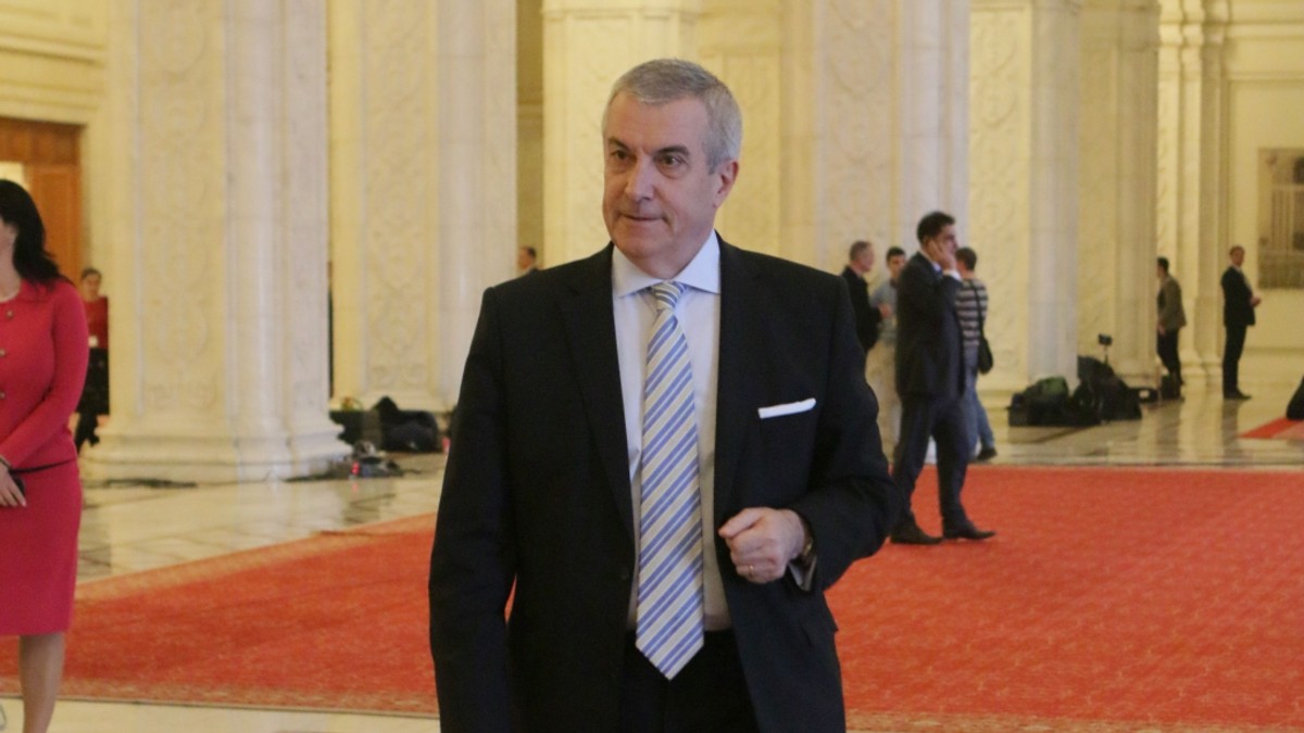 Ce le transmite Tăriceanu funcționarilor de la stat cu salarii scăzute