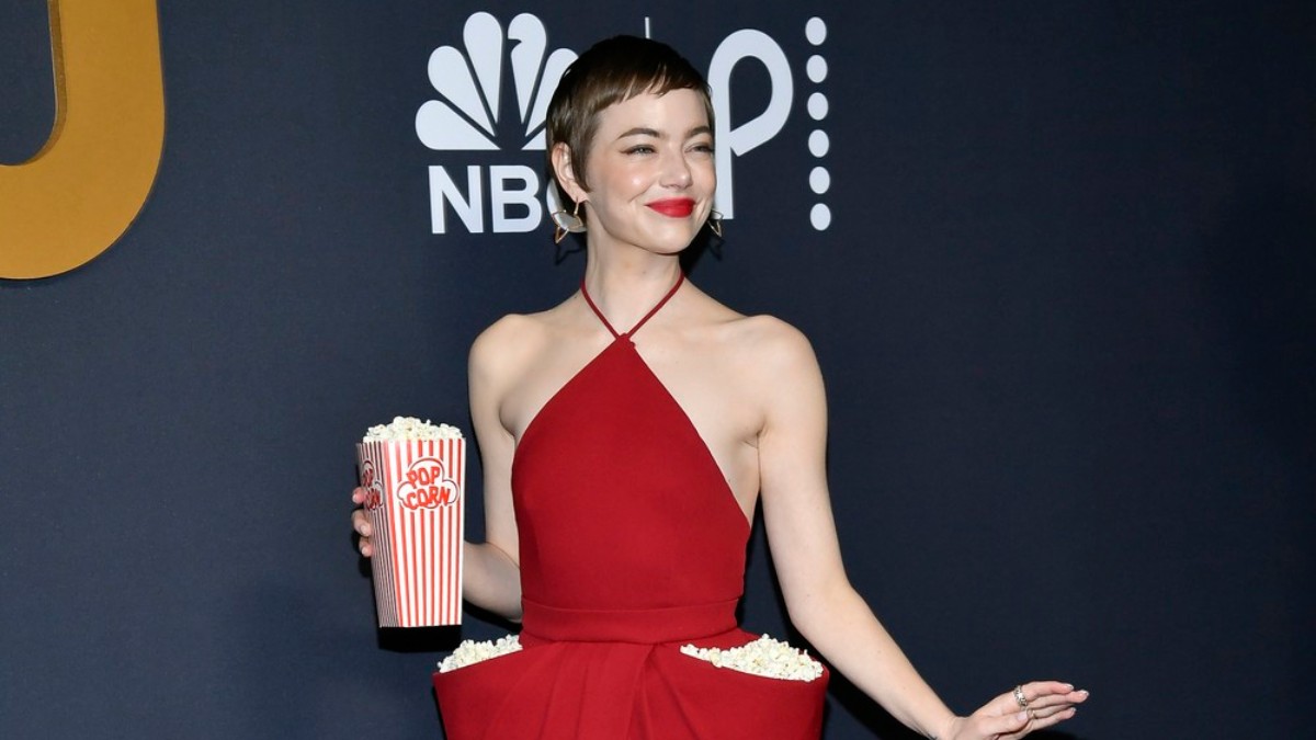 Emma Stone, apariție pe covorul roșu în „rochia popcorn”