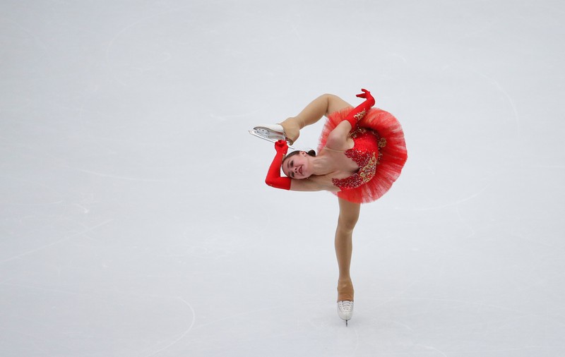 Rusoaica Alina Zagitova s-a impus în proba individuală a Grand Prix-ului de la Grenoble