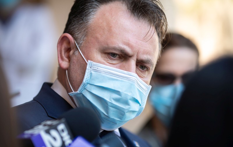 Patru cadre medicale au fost rănite în incendiul de la Piatra Neamț. Nelu Tătaru: „Medicul de gardă este conștient și va ajunge la Floreasca”