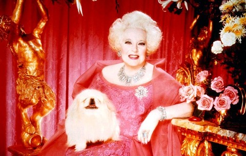 Dame Barbara Cartland, născută la 9 iulie 1901