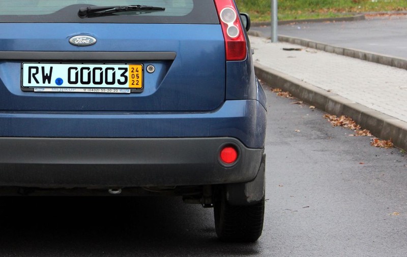 Mașina care se vinde cu 700 de euro, are un consum de până în 5 l/100 km și costuri de întreținere minime