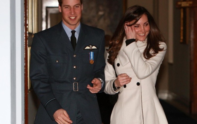 Prinţul William va purta uniformă militară la nuntă