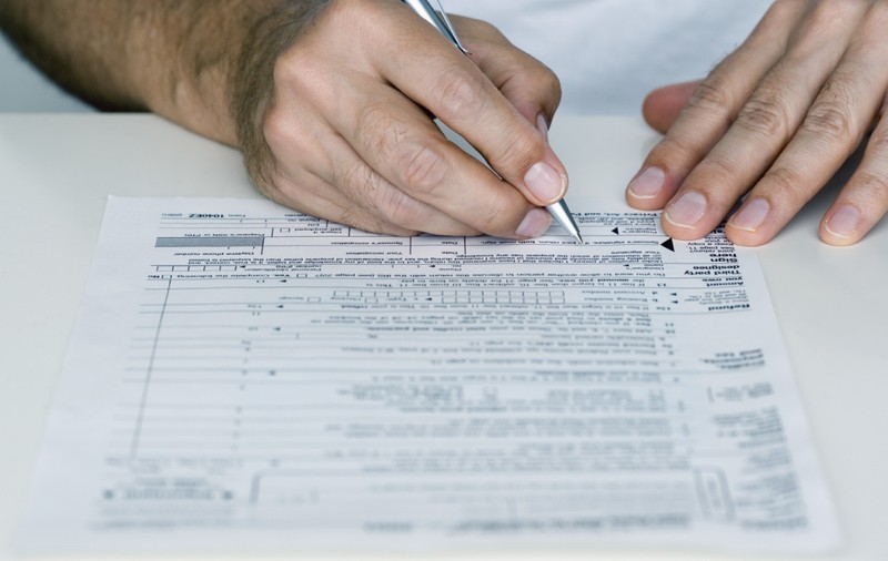 Oficial: Din ianuarie 2018, 13 declarații fiscale se vor putea depune numai online
