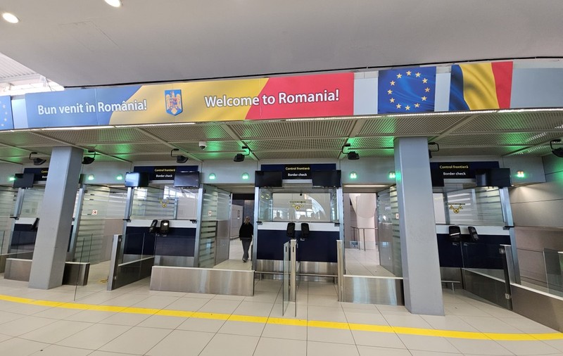 România intră în Spațiul Schengen aerian și maritim. Cum vom călători începând din 31 martie. Ce trebuie să facem la aeroport