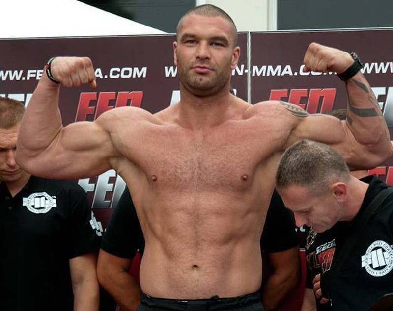 Cel mai dur fotbalist polonez urcă în ring la Superkombat Ploieşti / GALERIE FOTO&VIDEO