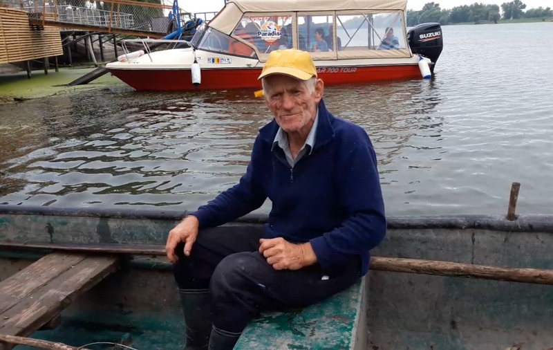 REPORTAJ / Nea Vanea de la Mila 23 e supărat pe Ivan Patzaichin: „A uitat de părinții lui. Mormintele lor nu le găsești de buruieni”  VIDEO