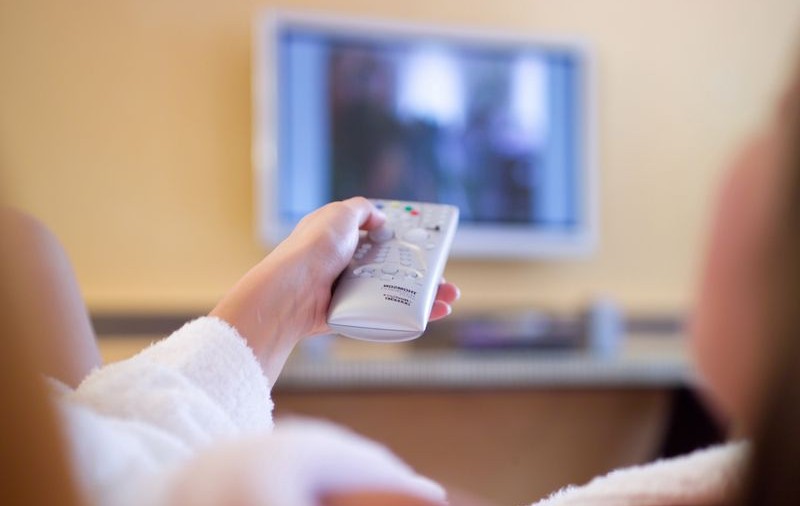 Cum plătim taxa tv dacă schimbăm furnizorul de energie electrică? Unii nu o includ în factură