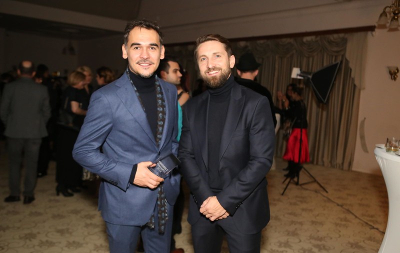 Ce spune Răzvan Simion, despre nunta lui Dani Oțil, în urma unui comentariu făcut de Bobonete. „S-a discutat în redacție”