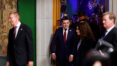 Nicusor-dan-summit-b9-2 iunie 2025