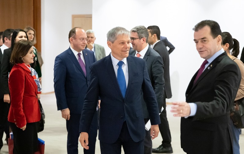 Dacian Cioloş, atac la premierul Orban, la scurt timp după ce au discutat la Bruxelles