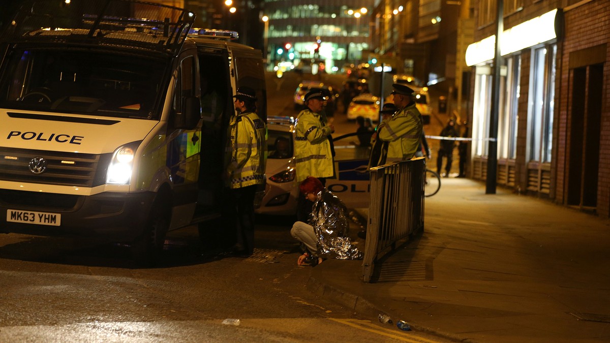 Alertă de securitate la Manchester. Anchetatorii cred că au găsit mașina folosită de terorist