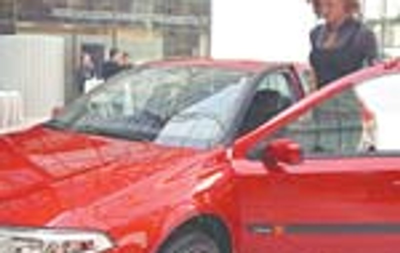 Cat platiti pentru inscrierea masinii