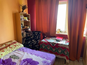 Camera lui Alexandru, din apartamentul părinților lui. Fotografie din 2021, la un an de la moartea sa