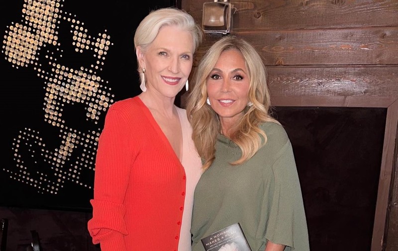 Cum s-a pozat Anastasia Soare alături de mama lui Elon Musk. Ce mesaj a transmis Maye Musk: „Un turneu în România”