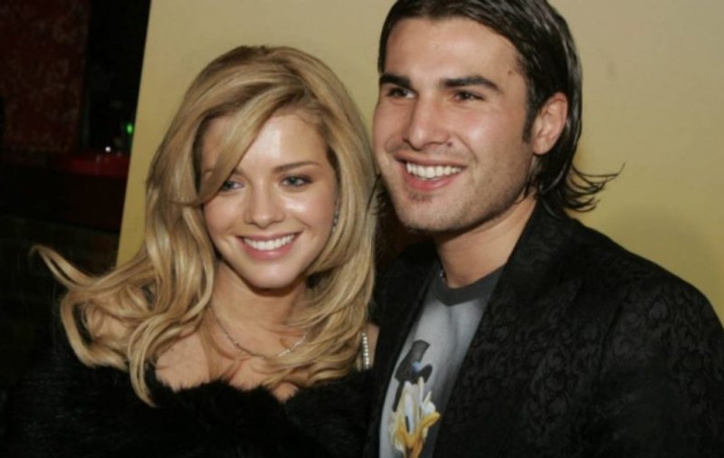 Adrian Mutu a scris în cartea sa adevăratul motiv pentru care a divorțat de Alexandra Dinu: „Niciodată nu m-am ferit să răspund”